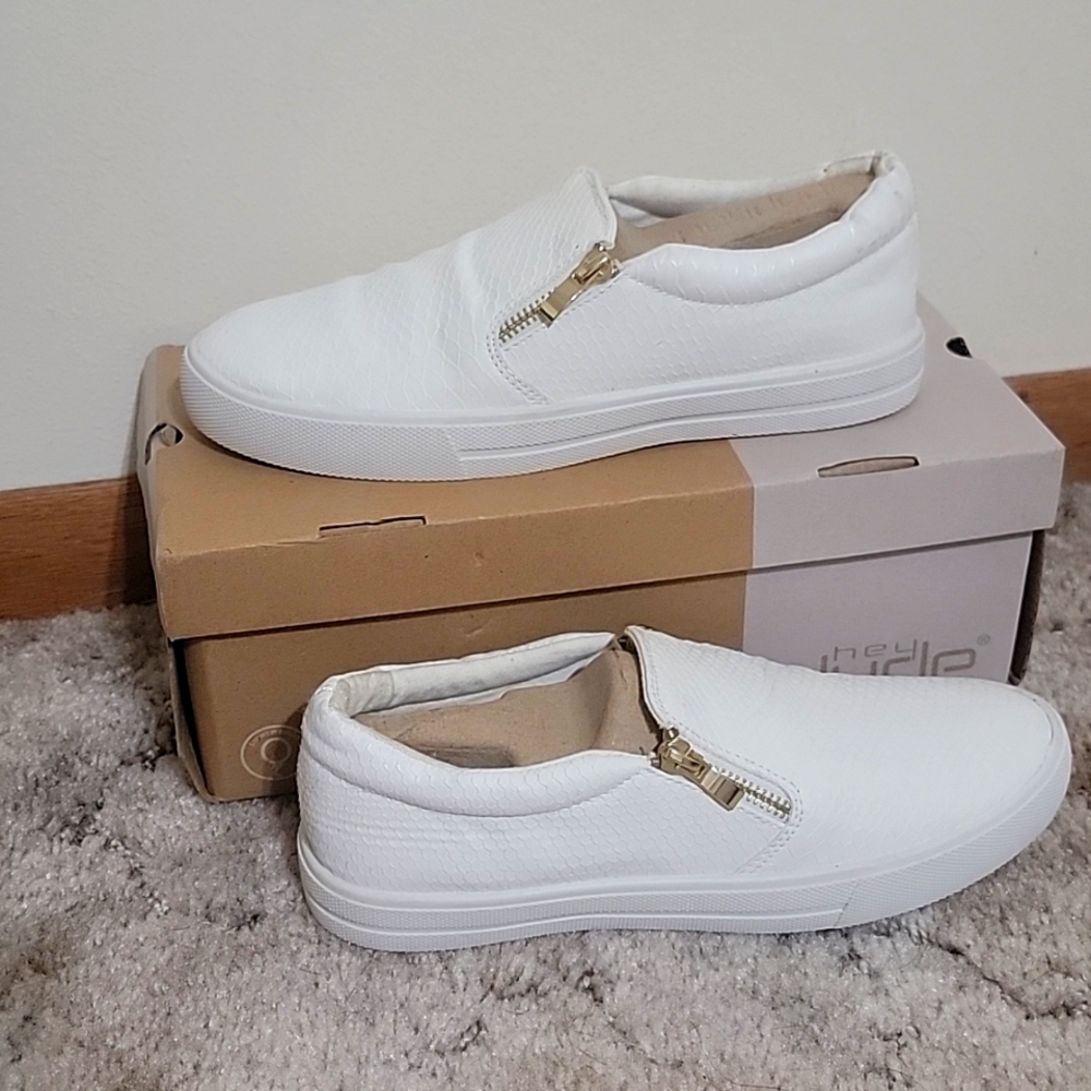 JustFab white Courtney Platform Sneaker
